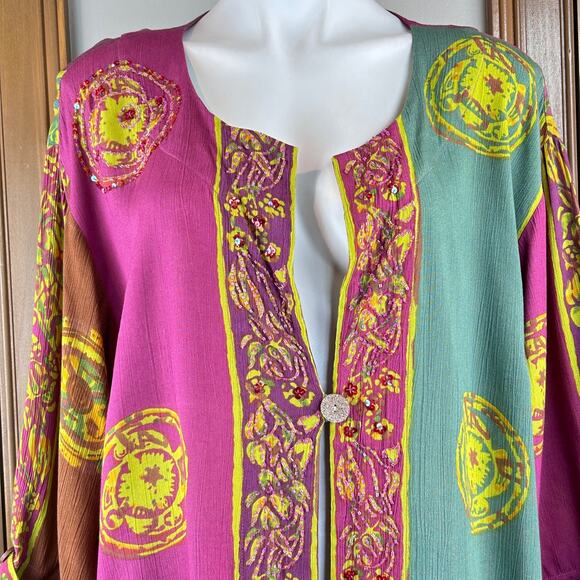 Soft Surroundings Kimono Wrap One Button Closure
Crinkle Boho Size XL - Picture 2 of 6